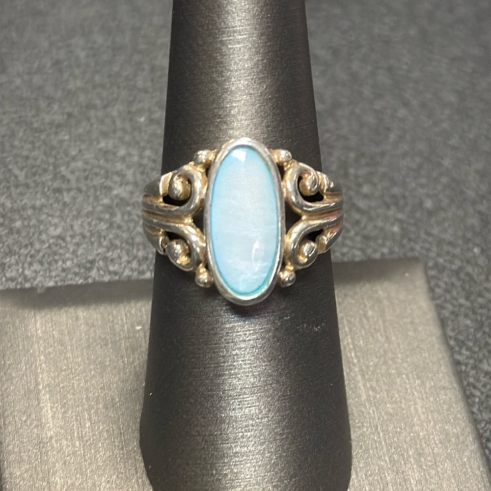 441344 SilverMOP Blue Tinge